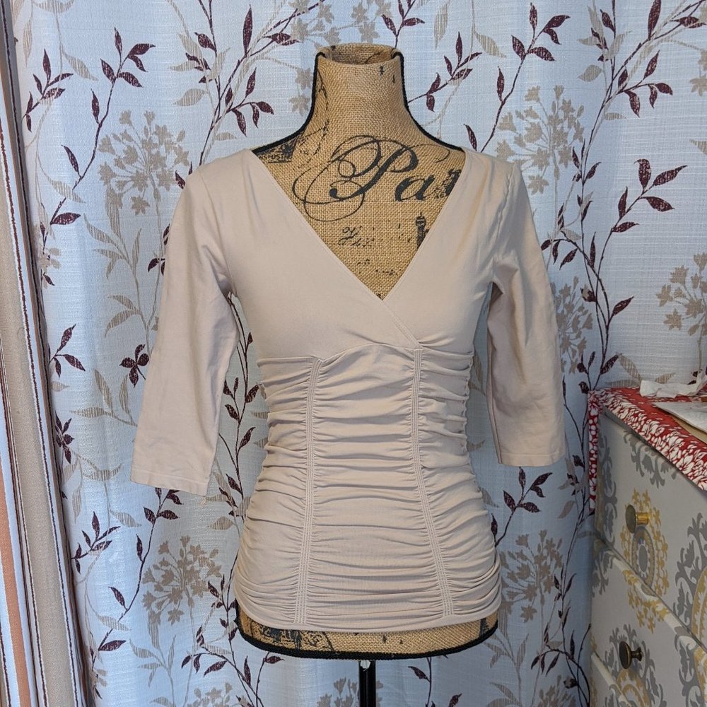 T Babaton, cream 3/4 sleeve shirt. Size: L